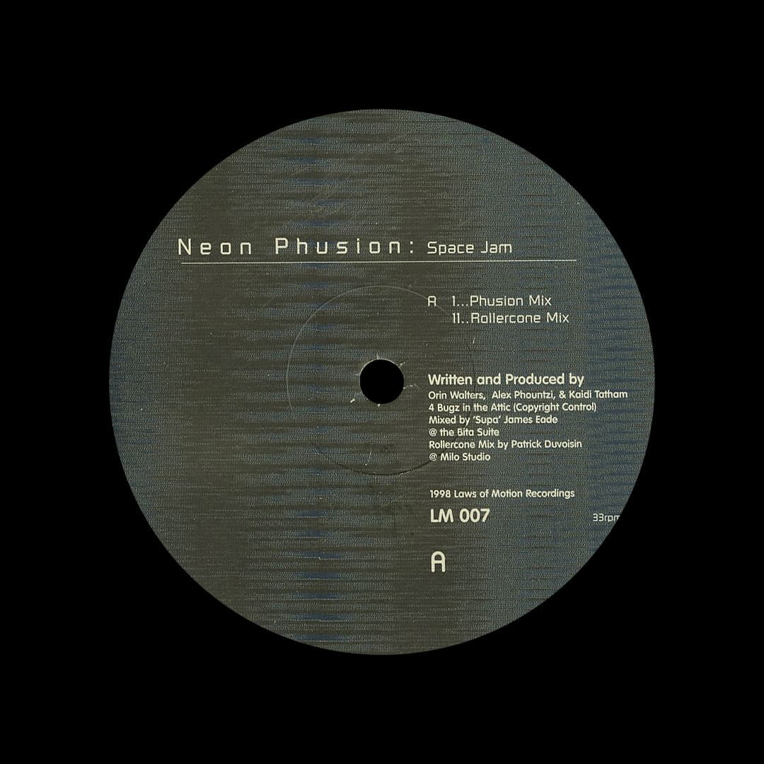 Neon Phusion - Space Jam - 12